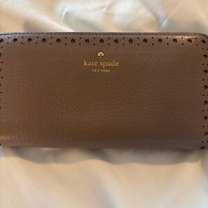 Kate Spade Briwn Leather Perforated Wallet EUC